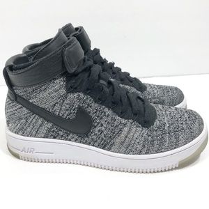 Nike Flyknit Air Force 1 sneakers